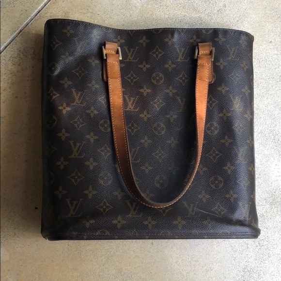 Louis Vuitton Handbags - Louis Vuitton Tote Bag